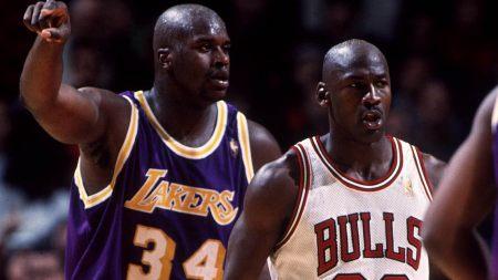 奥尼尔第一双乔丹鞋,奥尼尔乔丹鞋印自己的标