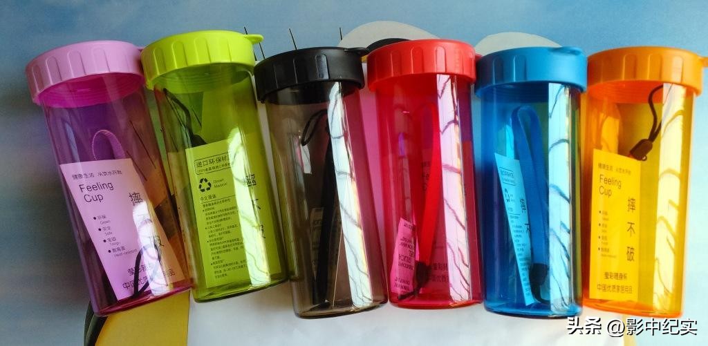 这种水杯不能用了！快检查一下自家娃用的