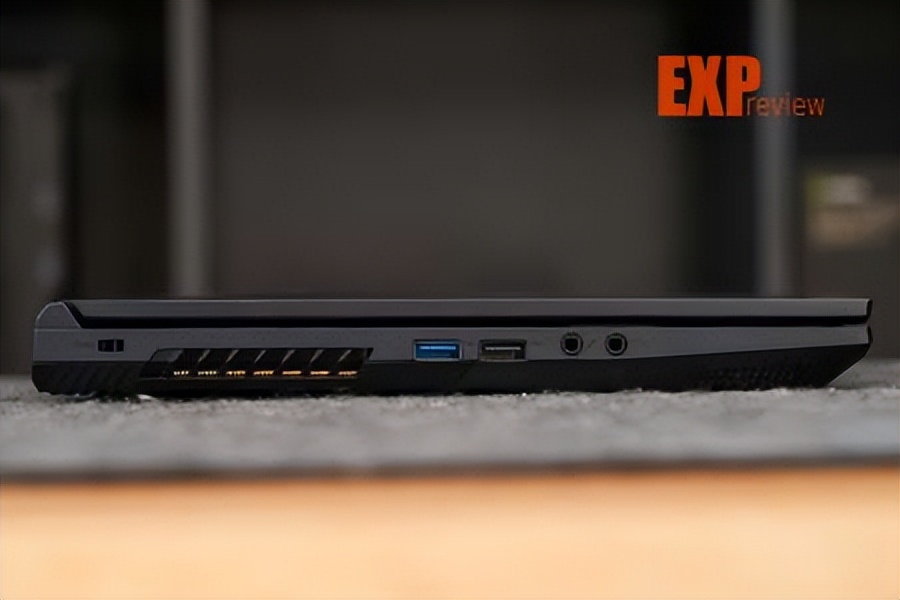 神舟战神z8-da5ns评测,神舟战神t8da5ns游戏笔记本测评