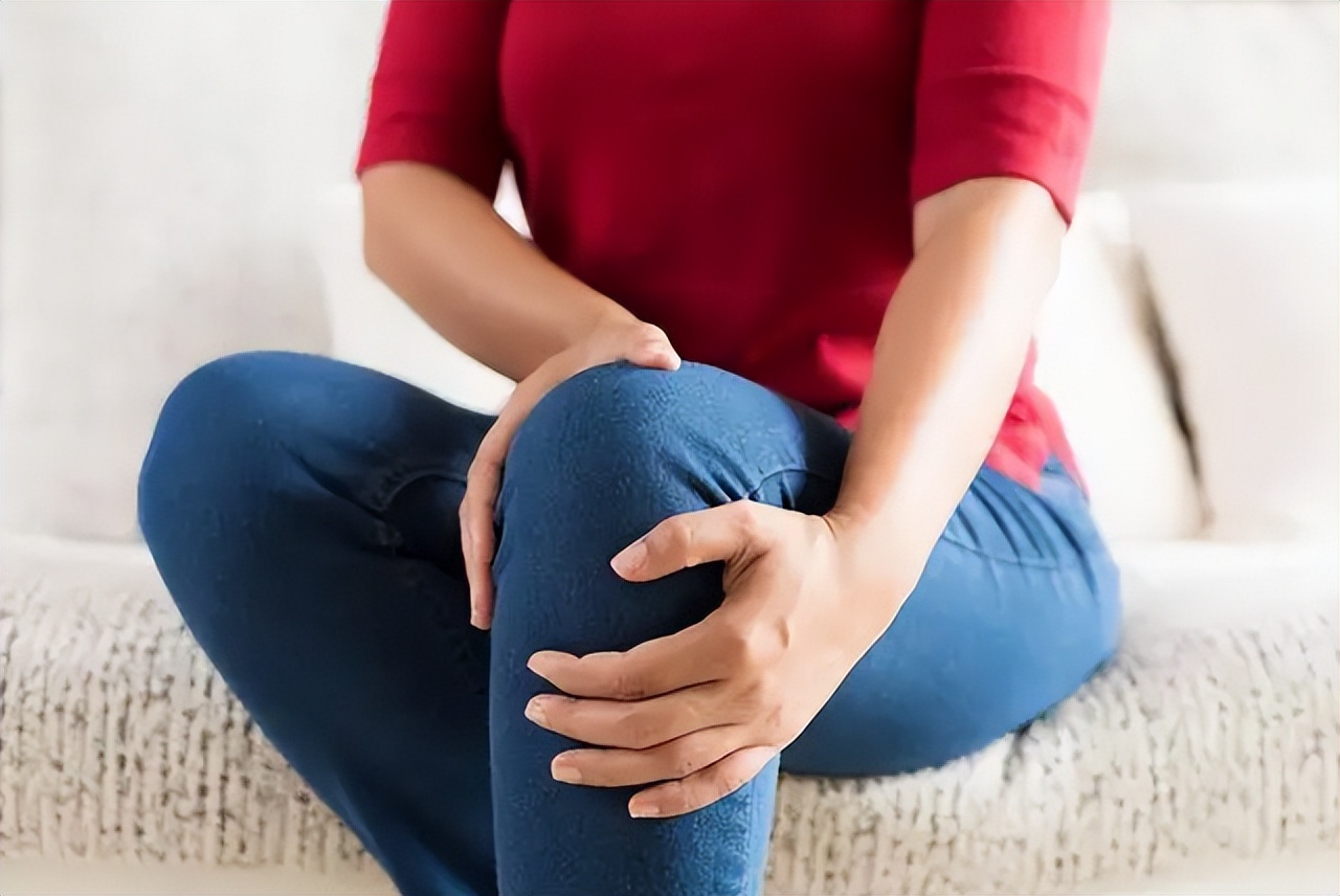 宫颈癌来的时候会出现什么症状,宫颈癌的哪8种症状表现最严重