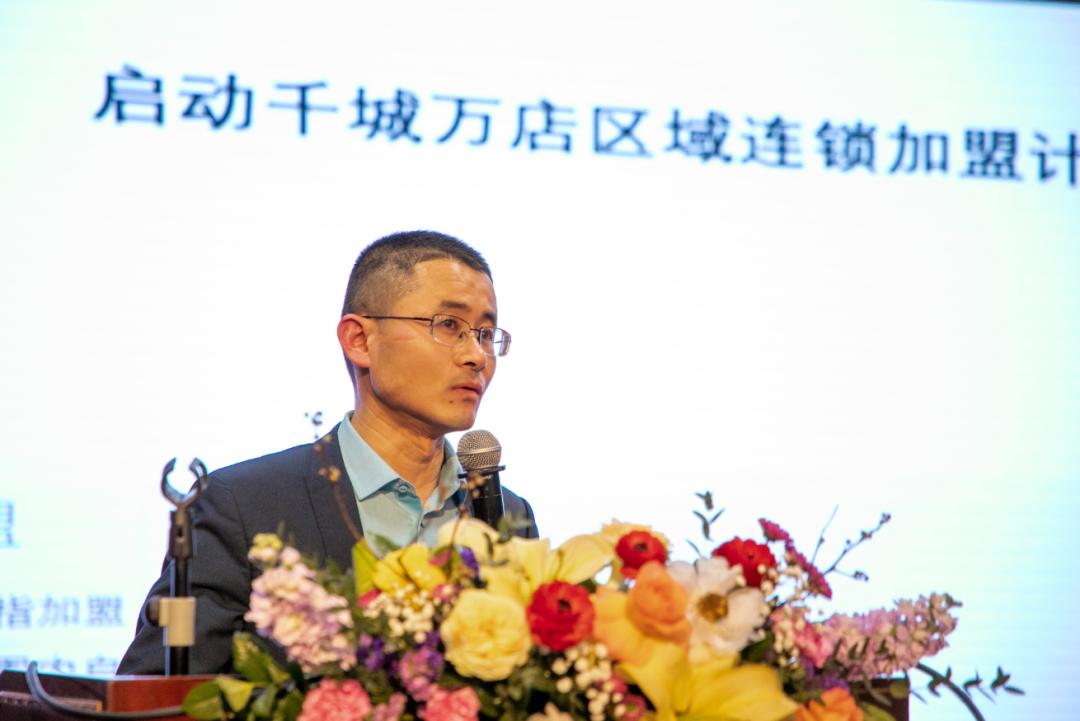 鍗冨煄鑱斿姩涓囧簵鐭╅樀鍝佺墝,鍗冨煄涓囧簵寮備笟鑱旂洘鎷涘晢鎴愬姛妗堜緥