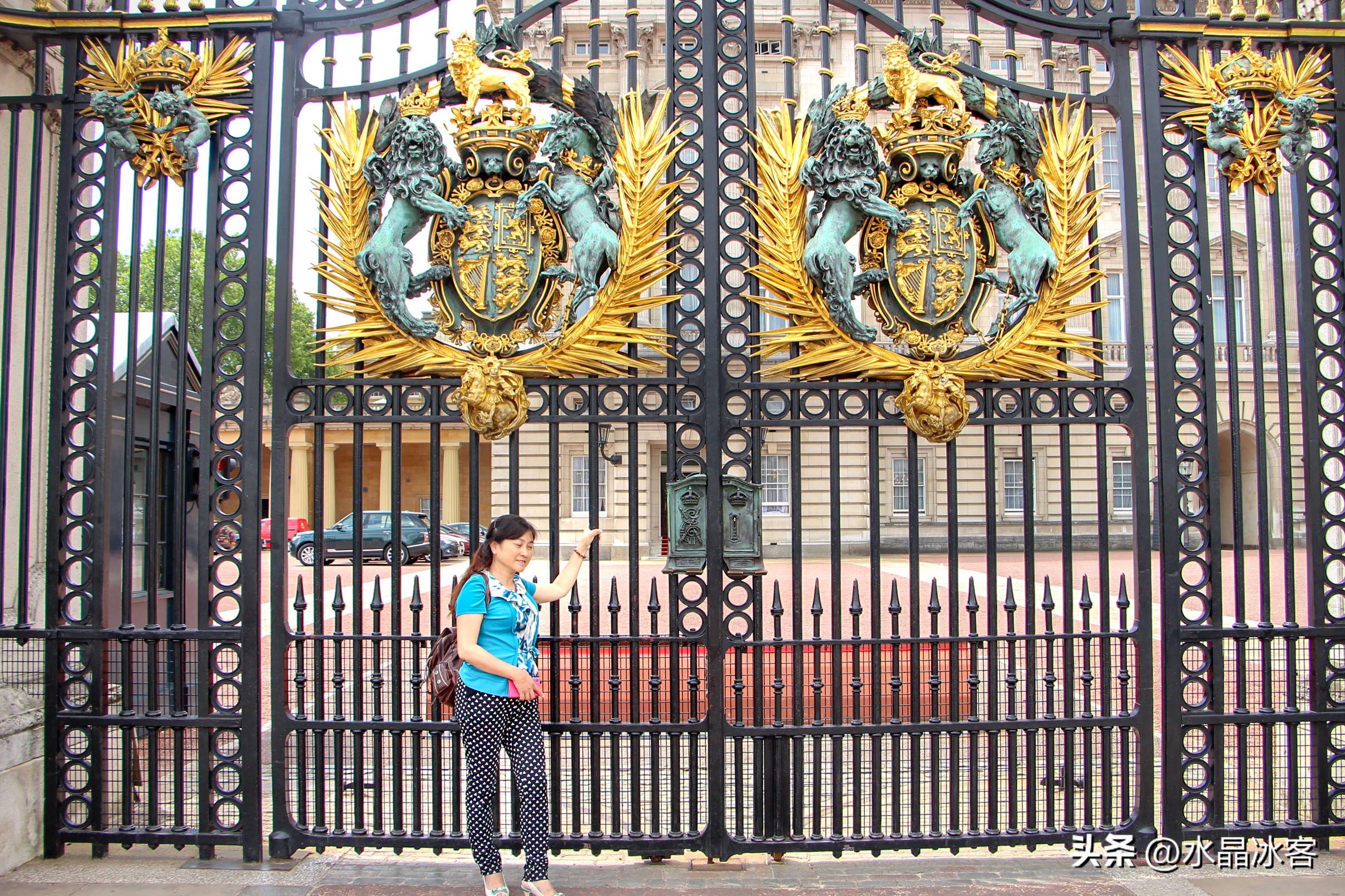 英国伦敦塔桥,英国行购物