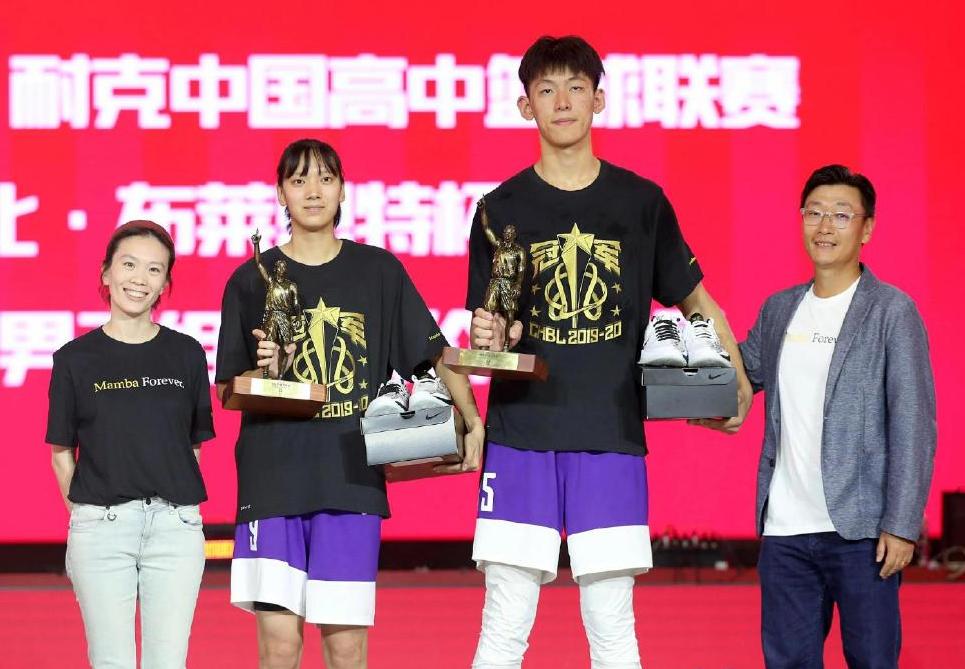 辽篮新赛季曝光,重磅官宣辽篮本赛季19人名单定了