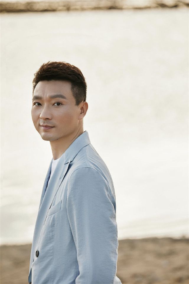 河北新闻联播主持人,河北新闻联播主持人傅敏