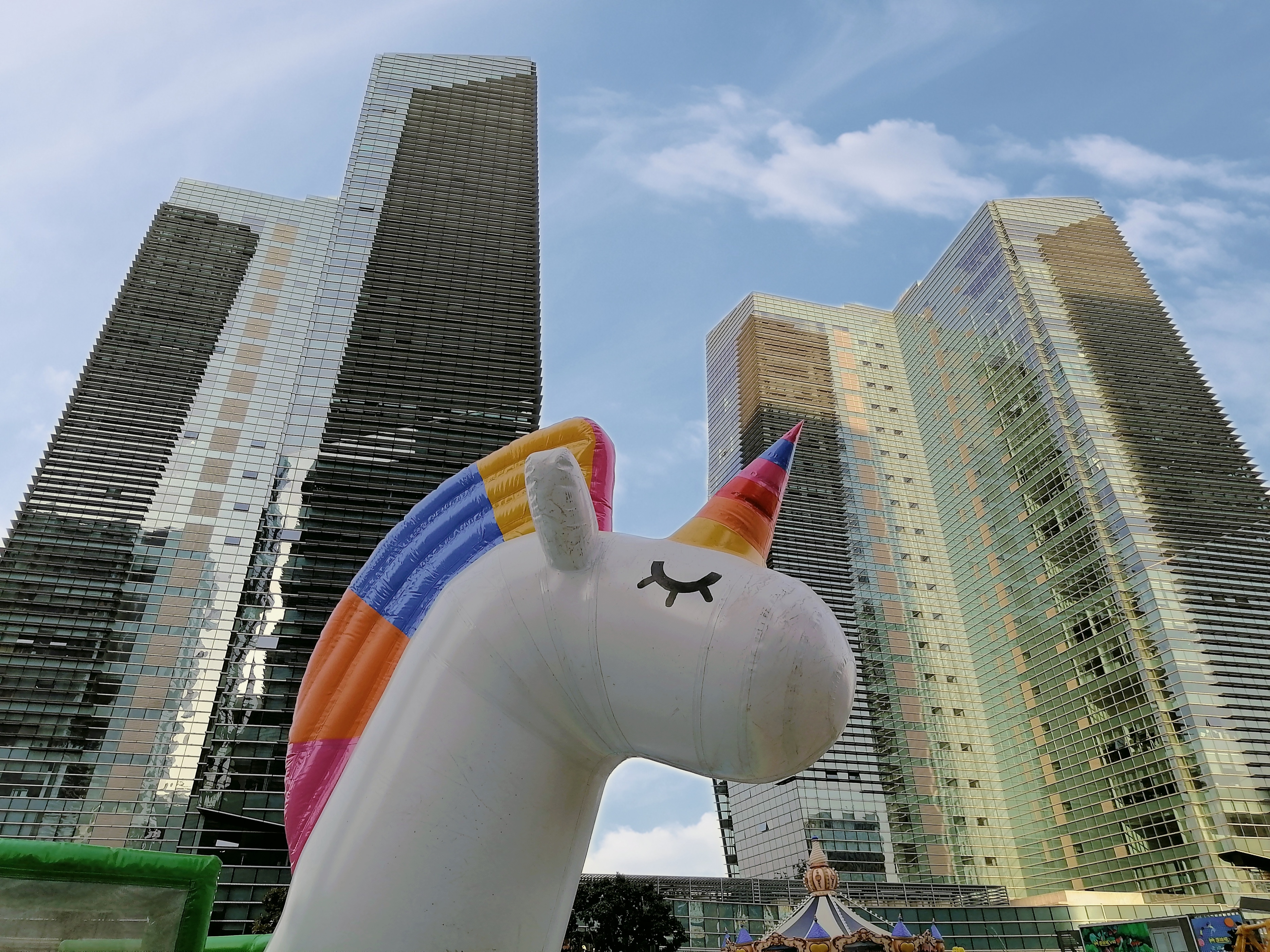 华为nova10z评测：快充/磨砂/高像素“低价高配”的诚意之作