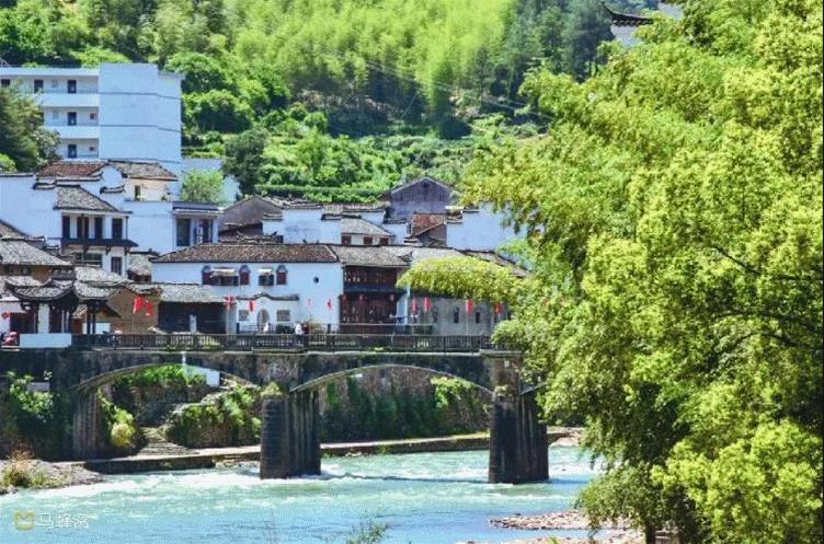 遂“礼等你”！祈福抱金砖品美食，两天一晚新春好运线路来啦~