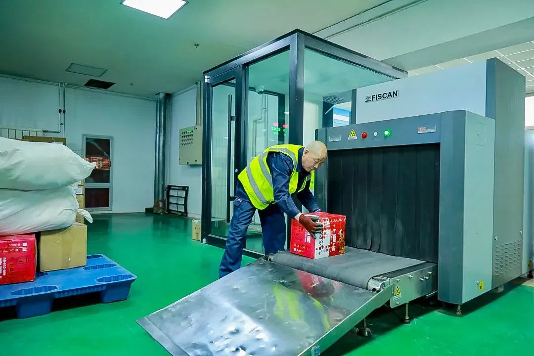 快递是用火车送的吗,火车送快递吗