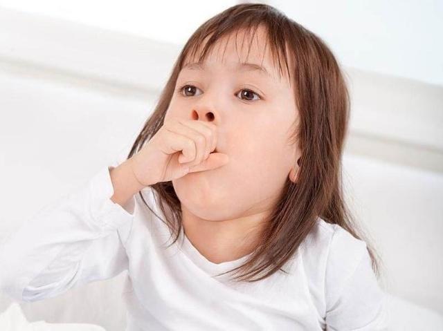 为什么孩子白天不咳半夜咳得厉害,孩子白天不咳晚上咳用什么小偏方