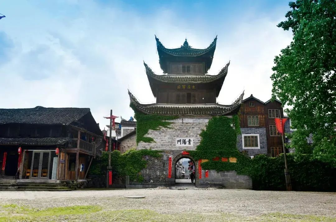 清明哪里适合踏青旅游,清明踏青好去处赏景玩乐两不误