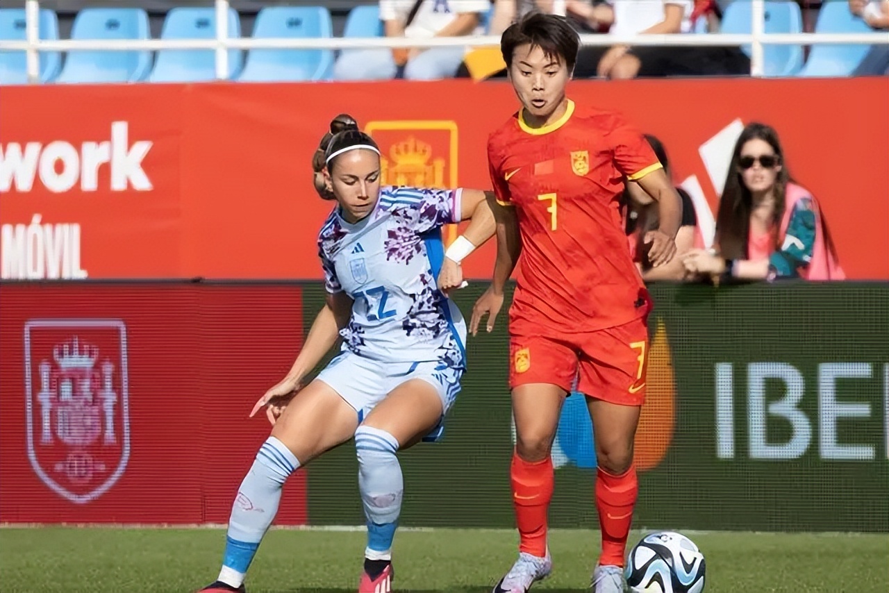 中国女足6比0狂虐欧洲劲旅,中国女足将与西班牙女足生死交锋