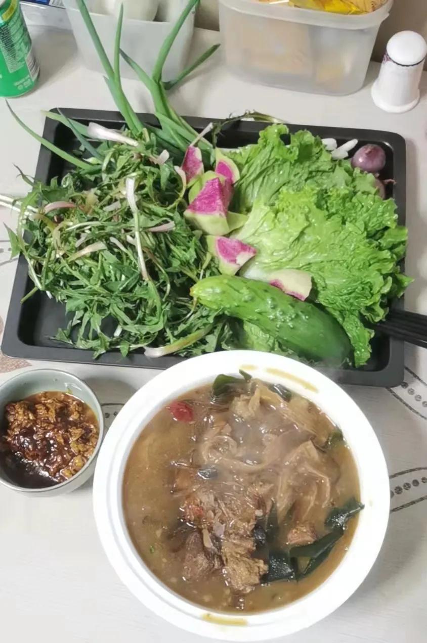 疫情期间家族群大比拼