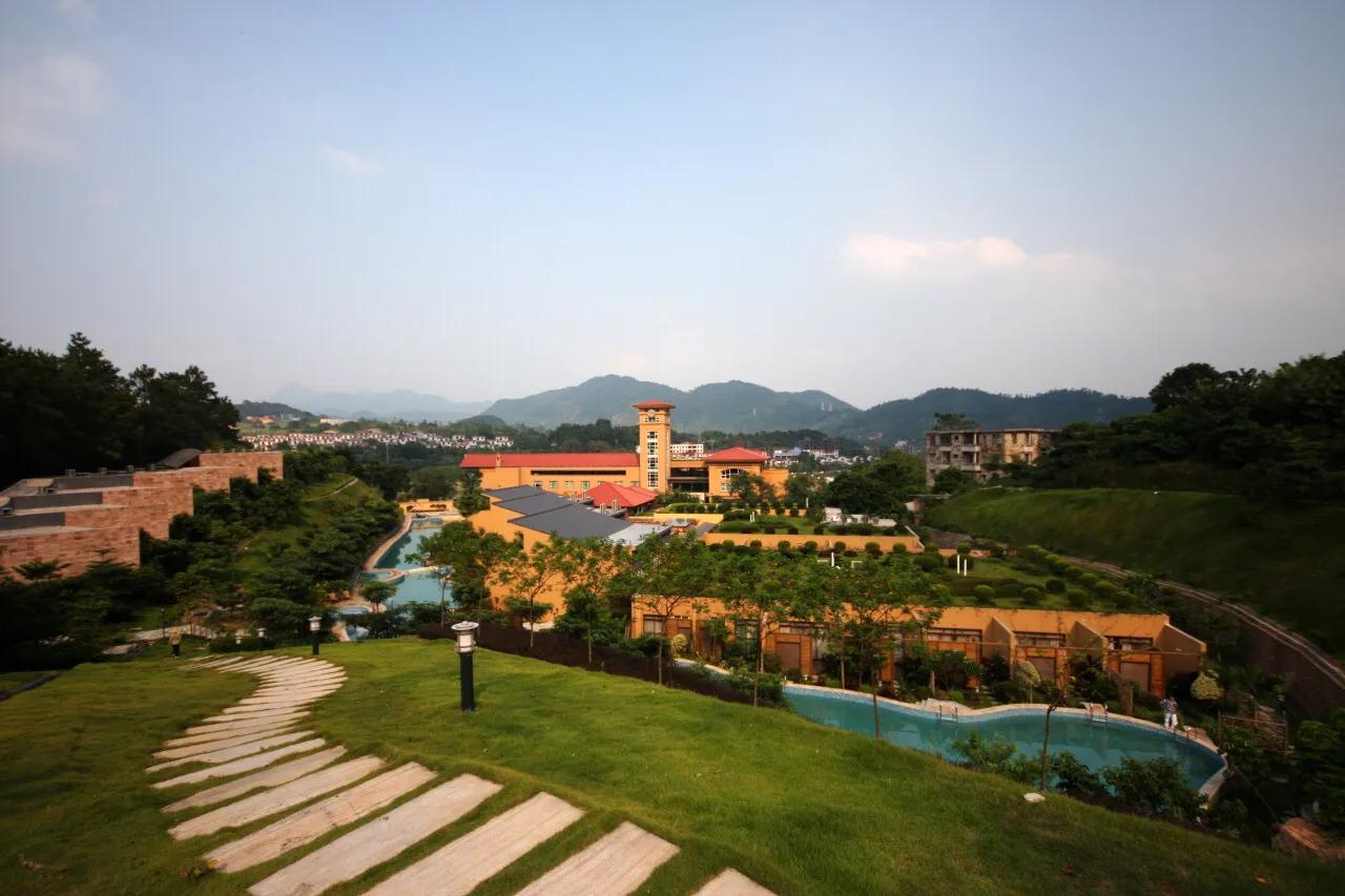 广州从化温泉度假别墅带泳池,广州从化水上威尼斯泳道别墅