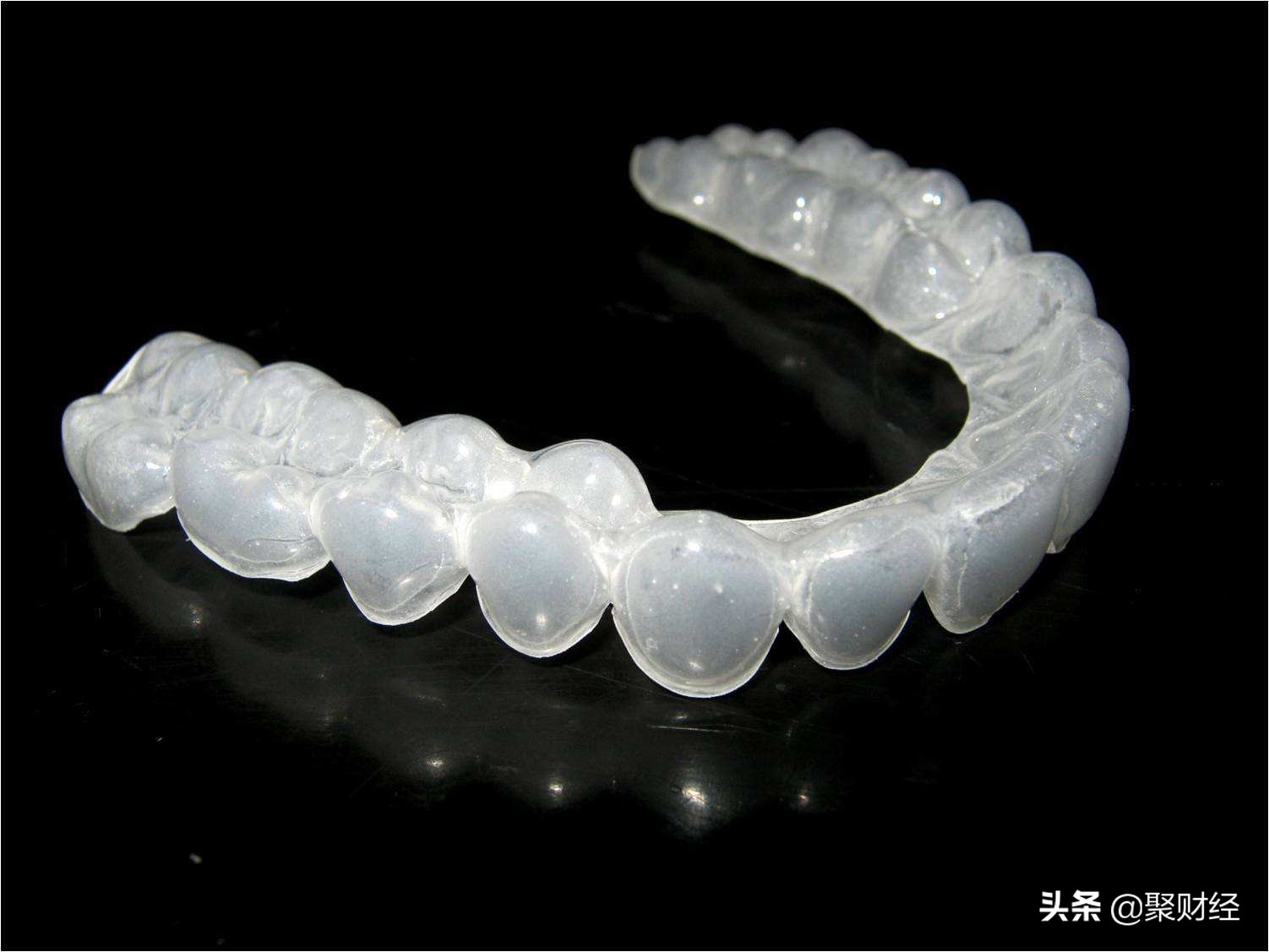 成本1万卖出去4万毛利率是多少,一年毛利300万销售费用多少