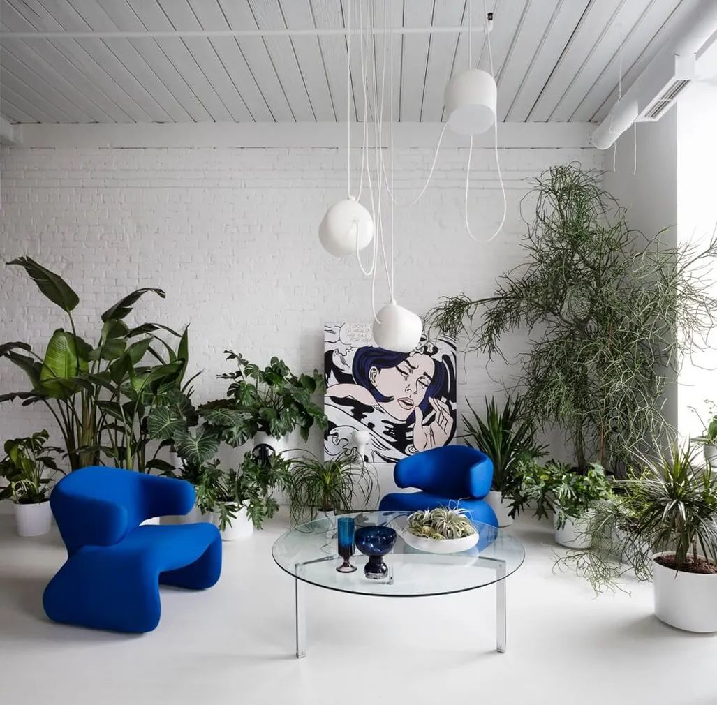 克莱因蓝背景图高级感,克莱因蓝设计