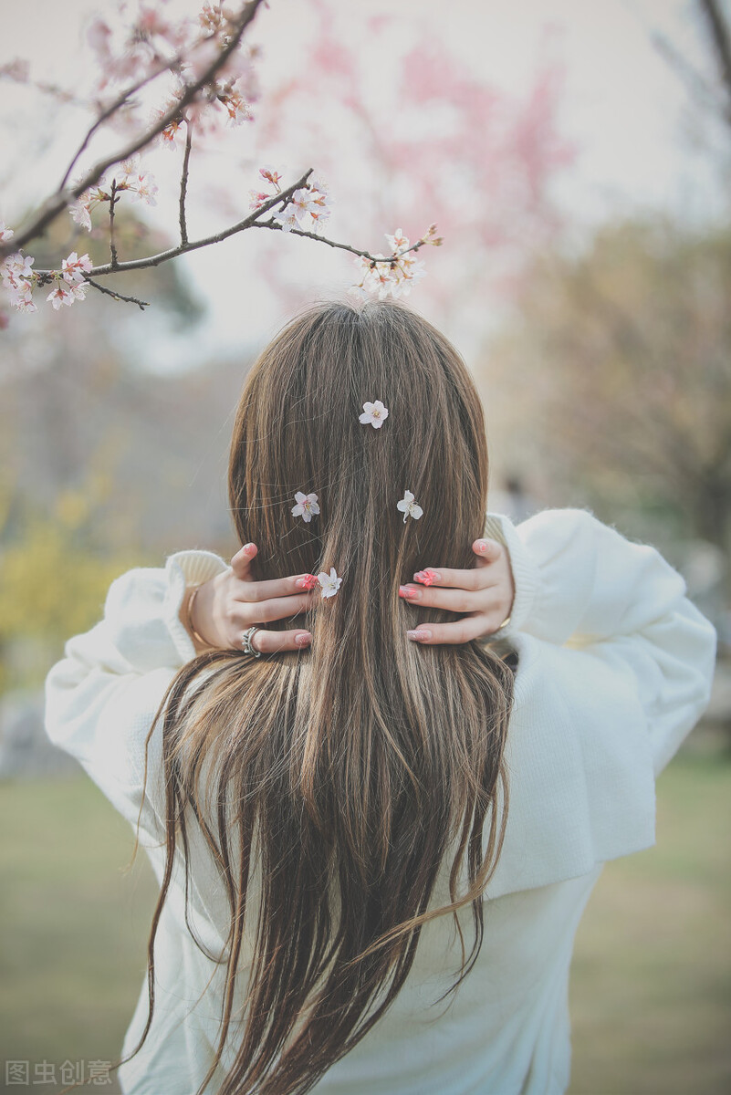恋爱中女生越来越傻白甜,恋爱中的女生真的是福尔摩斯