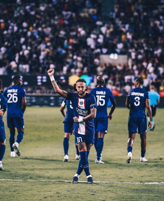 c罗7亿粉丝在哪个平台,c罗梅西内马尔姆巴佩直播