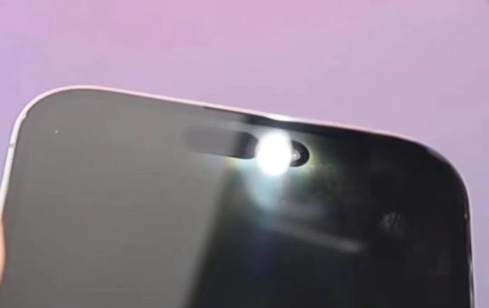 iphone14pro容易翻车吗,iphone14pro翻车后会改善吗