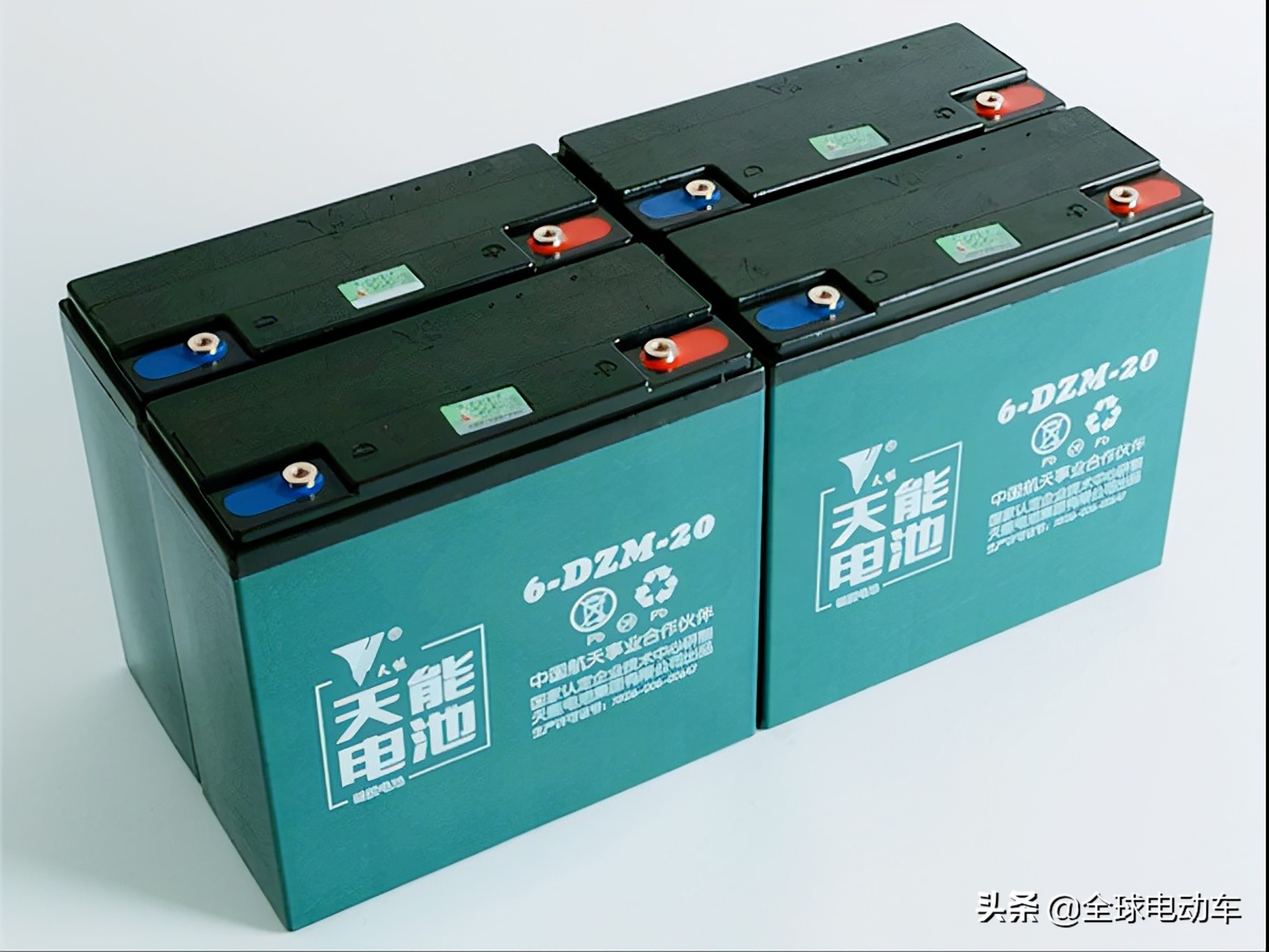 翻新的电瓶和不翻新的区别在哪里,换电瓶怎么分辨是新的还是翻新的