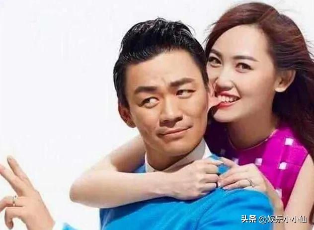 王宝强深夜与友人聚会,王宝强与女友共进烛光晚餐视频