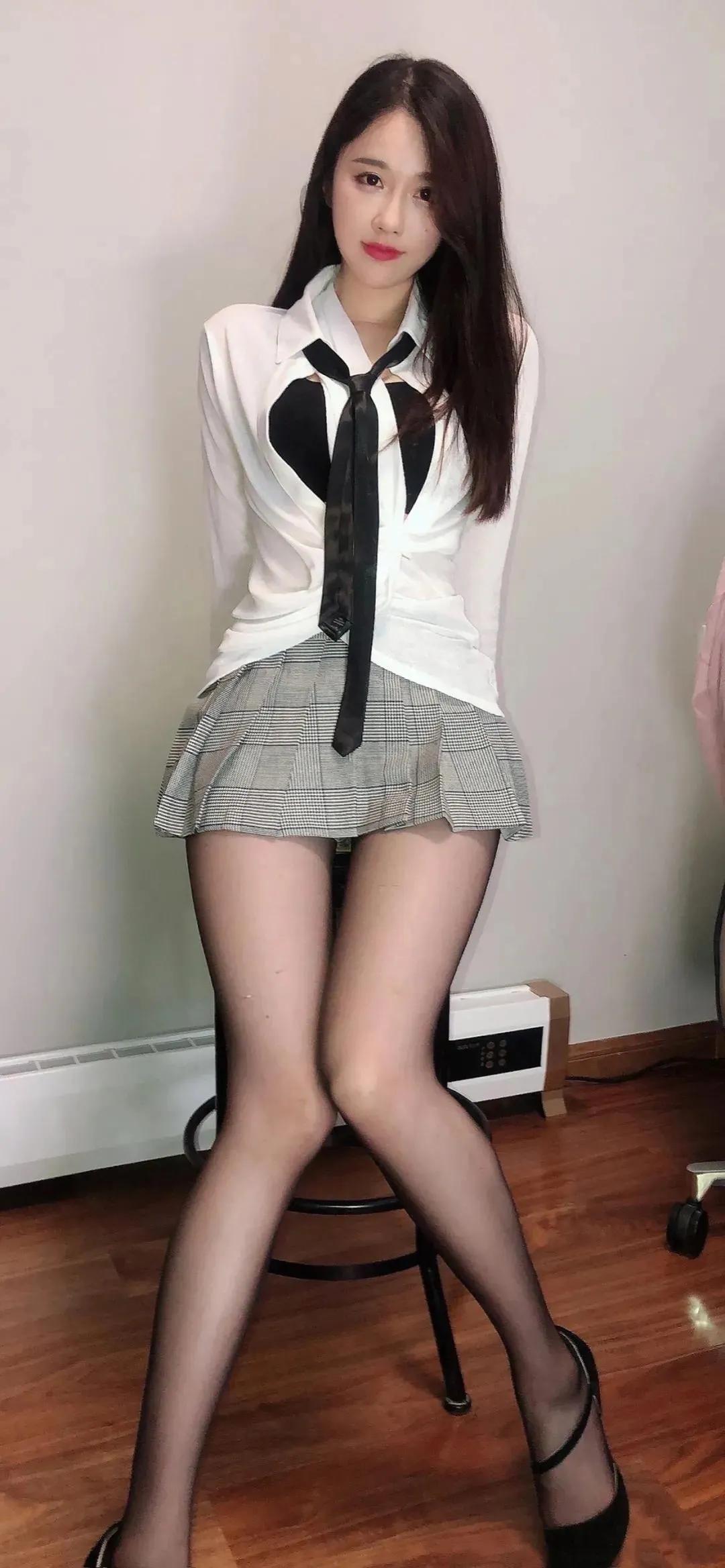 手机壁纸高清清新美女动漫图片,唯美高清动漫美女手机壁纸