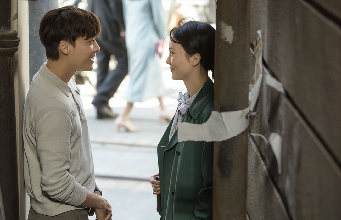 分手后删人和被删人哪个更绝情,删人和被删哪个更容易放下