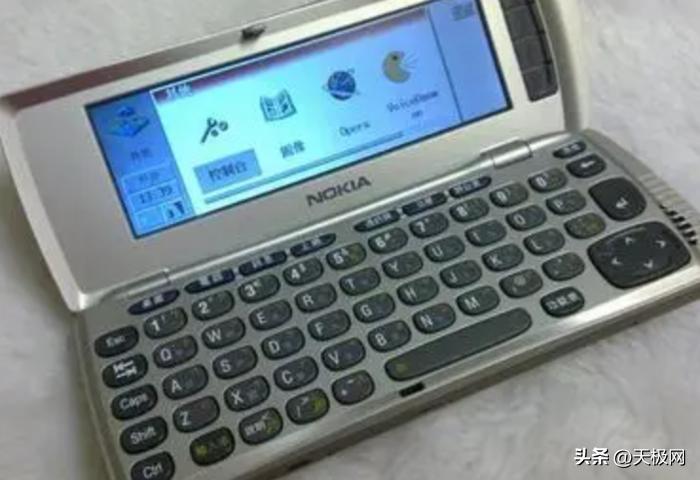 手机屏幕发展史详解,手机屏幕历代的变化