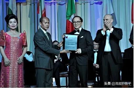 香港两大家族联姻,香港两大豪门