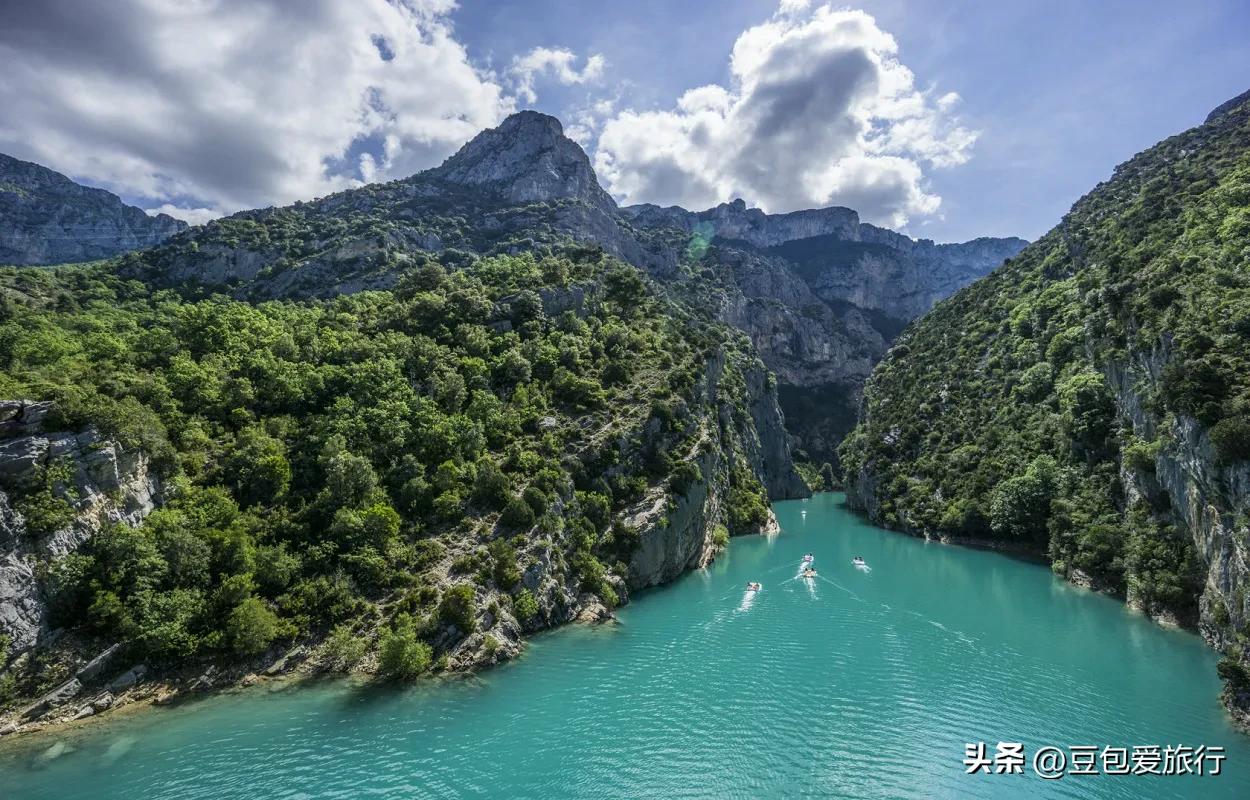 世界上游玩人数最多的地方,世界上旅游景点最好的地方