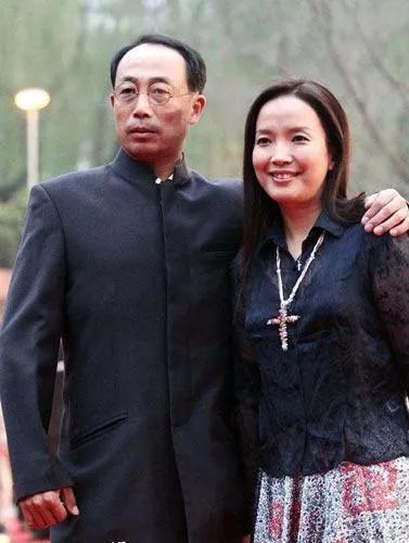 张丰毅不参加儿子婚礼原因首曝光,张丰毅不去儿子婚礼真正原因