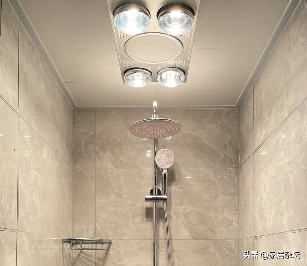 入住7年卫生间滴水到楼下,入住卫生间的十大忌