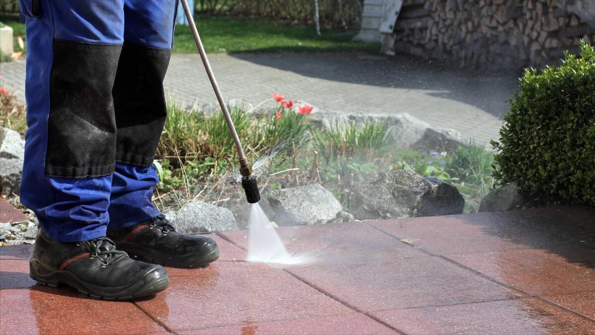 你了解物业管理工作吗,你了解过物业吗怎么回答