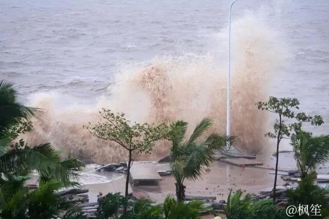 蓝黄橙红台风等级划分,台风等级划分标准颜色