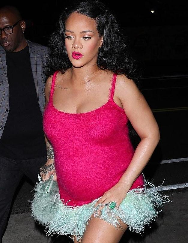 世界最富有女歌手,世界上最富的外国女歌手