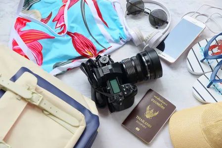 出国留学需准备哪些物品和材料,留学新加坡必备物品清单