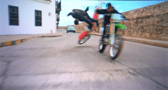 大屏幕护眼电视,海信激光电视80d9h80英寸测评