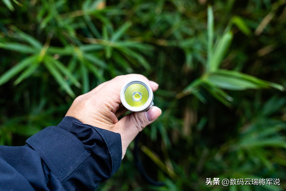 25000流明户外强光手电,50000流明强光手电推荐