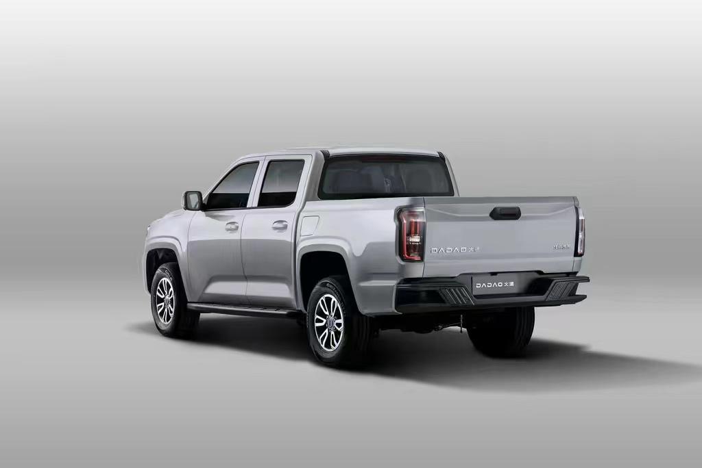 长城炮全球版上市发布12.68万起售,长城炮和江铃域虎9哪个质量好