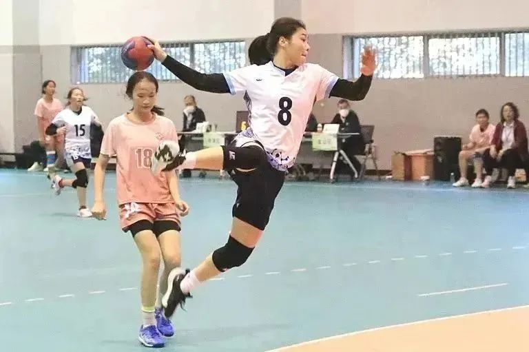 青春飞扬现场表演,市运会赛场上的精彩瞬间