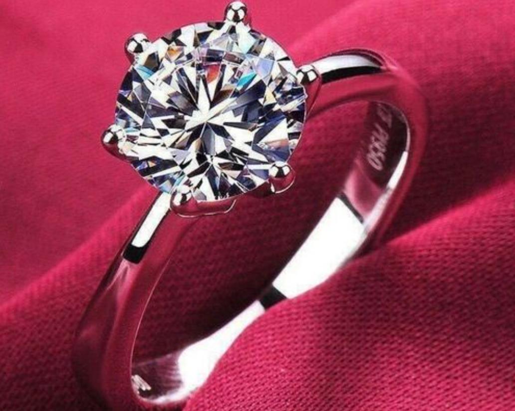 周大福买钻戒能退吗,周大福钻戒标错价卖出