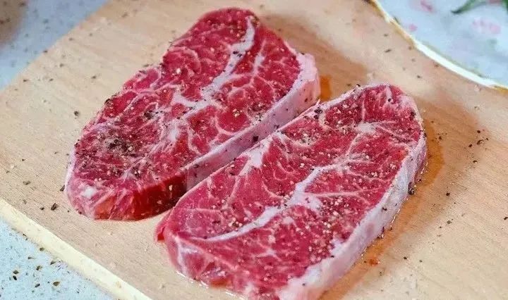 谷饲牛排和板腱牛排,三大全球公认的经典牛排部位