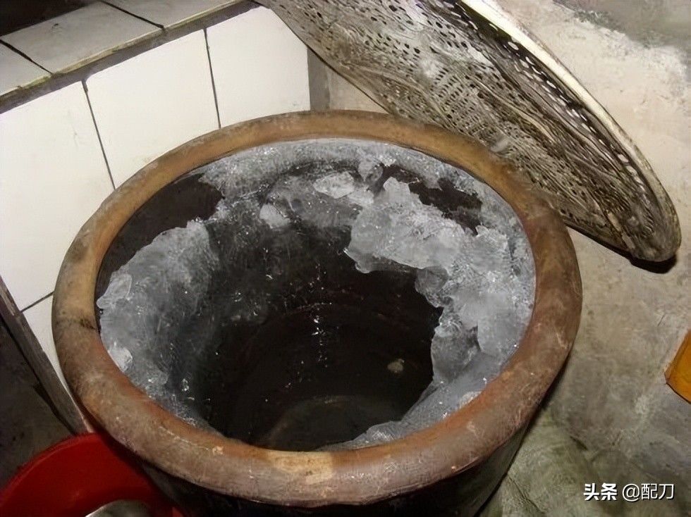 冬天的教室是温暖的,温暖的教室寒冷的冬天