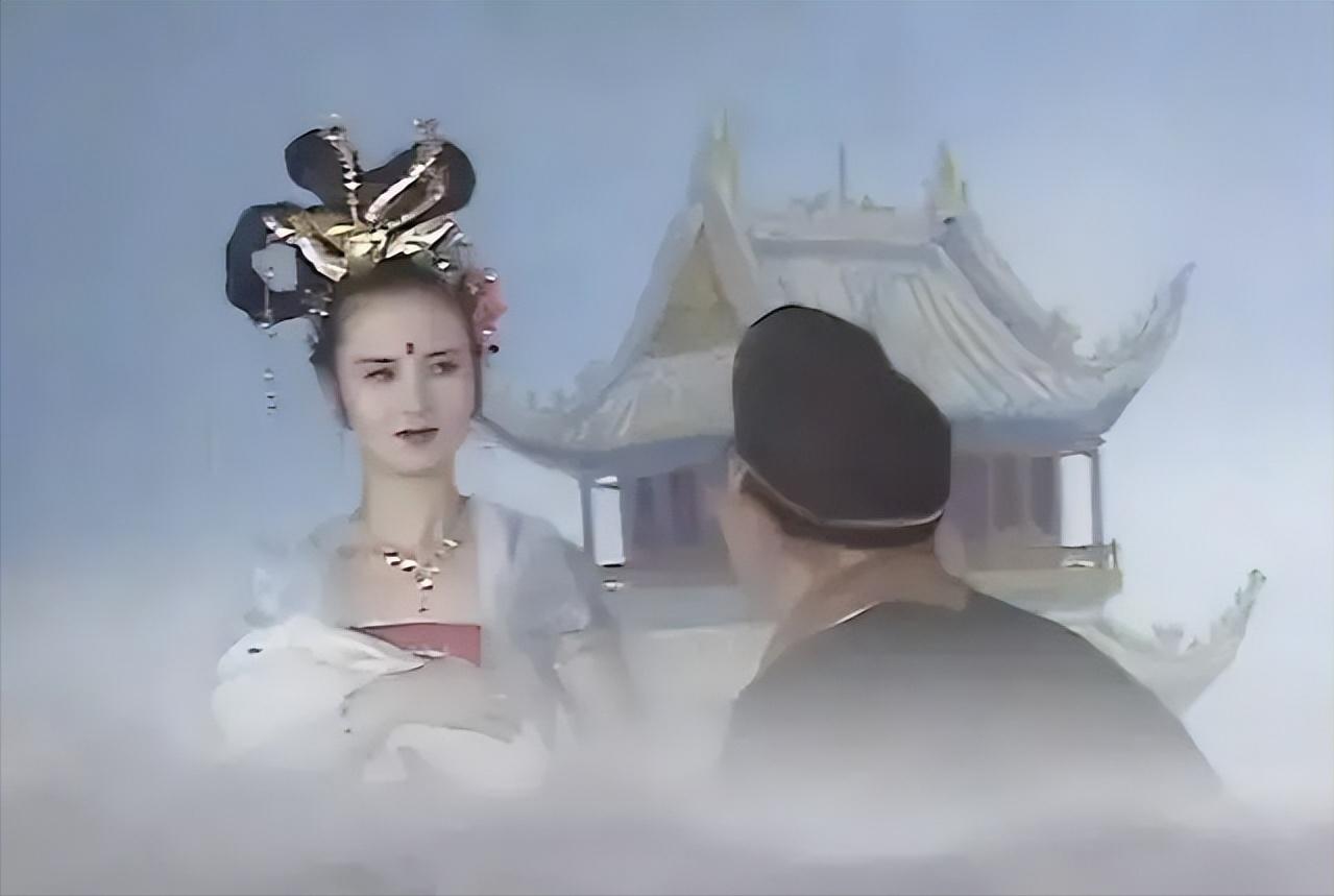 曾经有三位大神大闹过天庭,大闹过两次天宫的孙悟空有几个