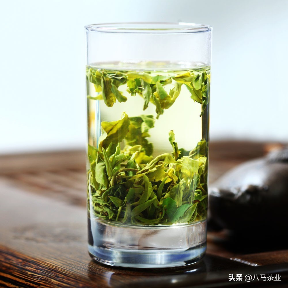 让生活过得去必须添点绿,要想生活过得去头上就得有点绿