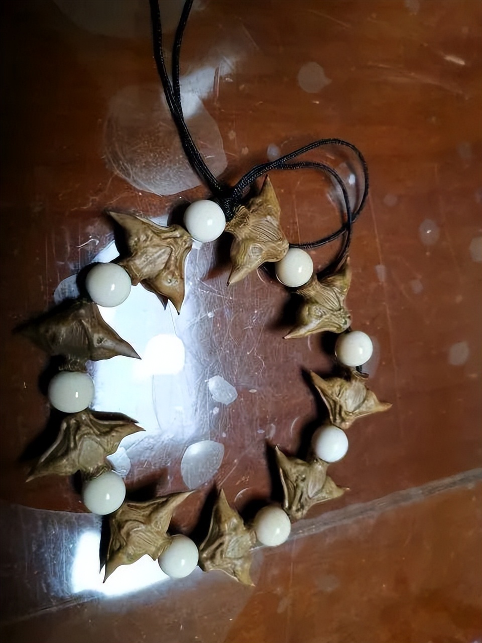 这届玩友已经“废”了，自制文玩之路越走越远，臭哄哄也能玩？