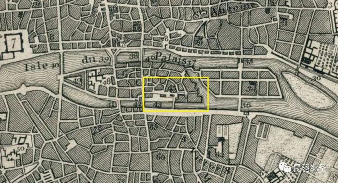 西史失算，破绽连连：真假故事都往巴黎圣母院里装，结果自相矛盾