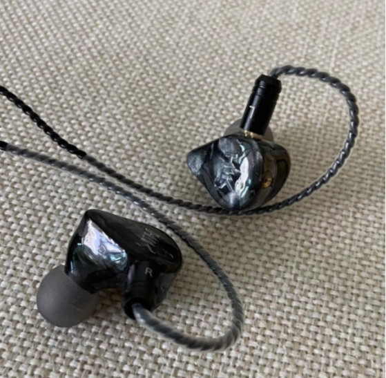 推荐这几款性价比高的有线耳机,推荐几款戴着舒服的有线耳机