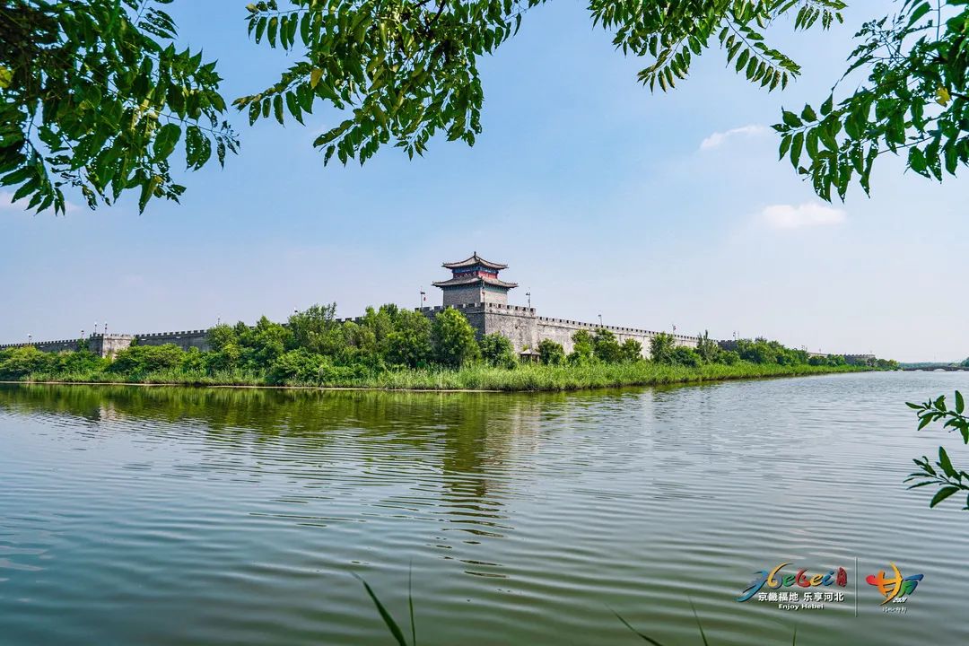 今年最大超级月亮今夜登场,河北邯郸超级月亮