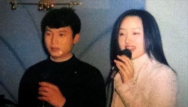 纷争背后的明星遭遇：90年代歌坛红颜巨星杨钰莹如何陷入爱情漩涡？