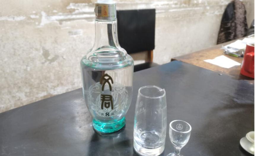 纯粮酿造的纯酒真实测评,国内9款良心好酒100%纯粮