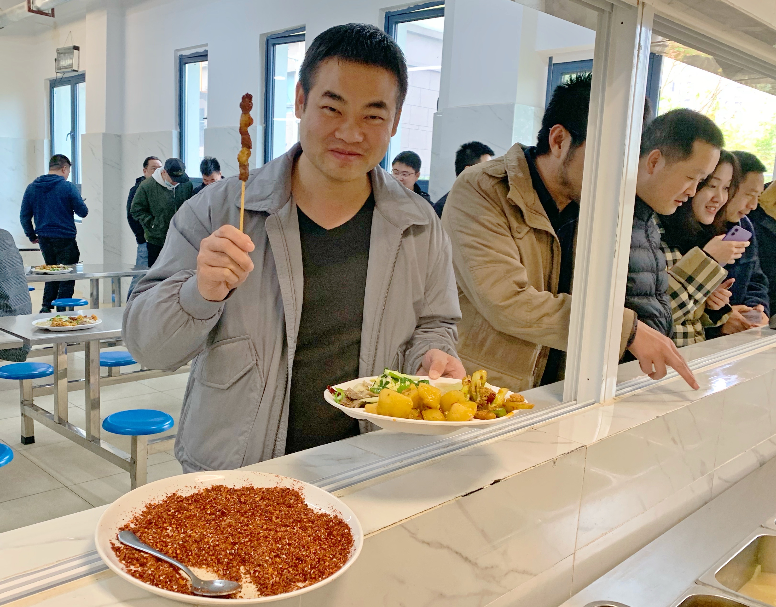 新土潮、超“羊”气——碧桂园启动第十届消费助农东乡美食节